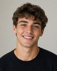 Alex R.